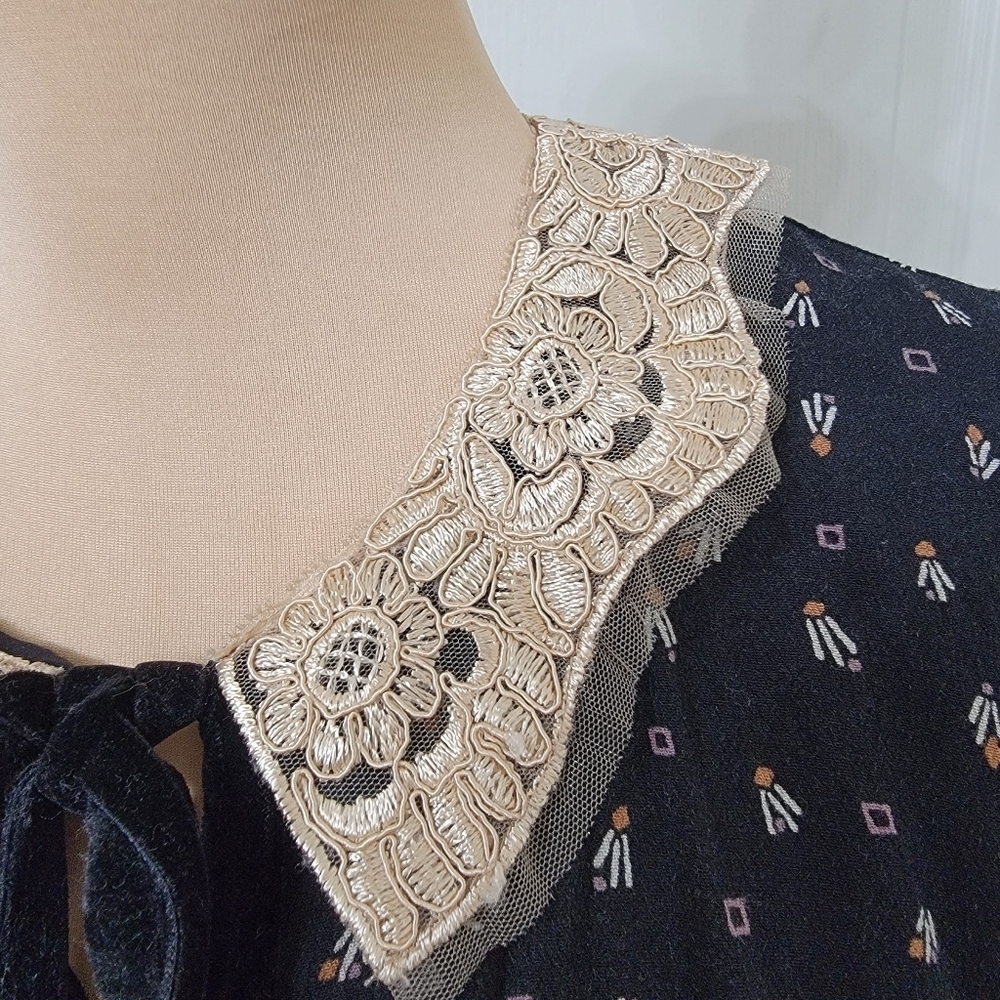 Free People Size L Sweet Delfina Black Lace Collar Plunge Neck Mini Dress - Picture 4 of 16